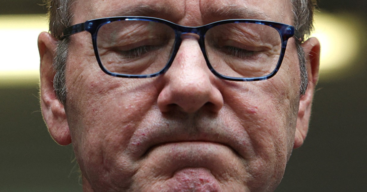 Kevin Spacey, declarado inocente de los cargos denunciados en pleno auge del #MeToo: «No tengo casa, voy donde haya trabajo»