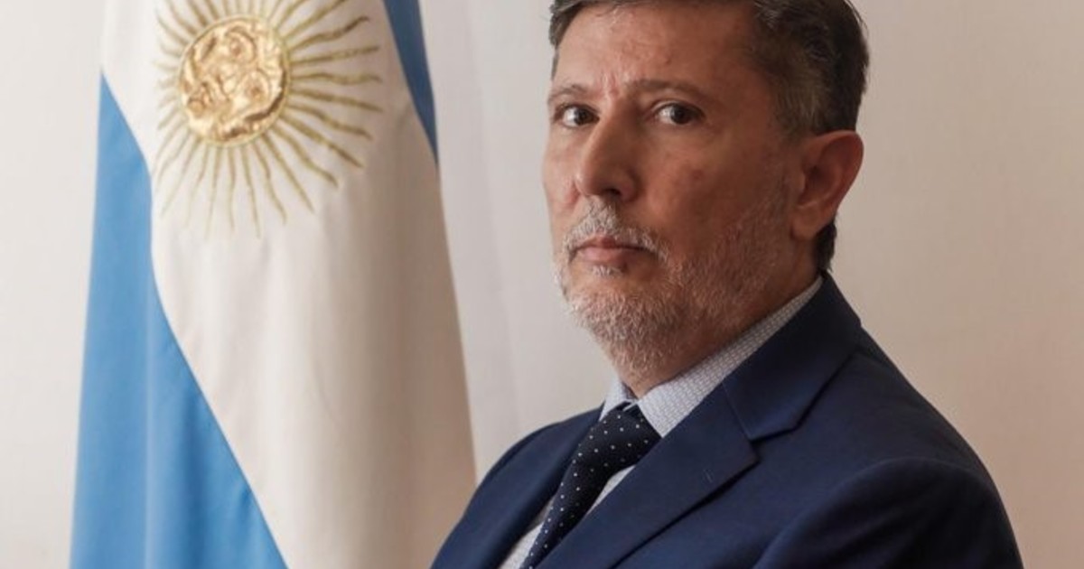 SIDE: tras la llegada de Auguadra, el Gobierno presentó los 6 ejes de la nueva política de Inteligencia Nacional SIDE: tras la llegada de Auguadra, el Gobierno presentó los 6 ejes de la nueva política de Inteligencia Nacional