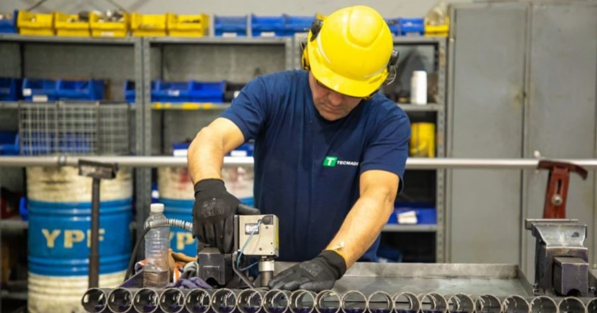 Las importaciones chinas le quitaron mercado a 4 de cada 10 pymes industriales