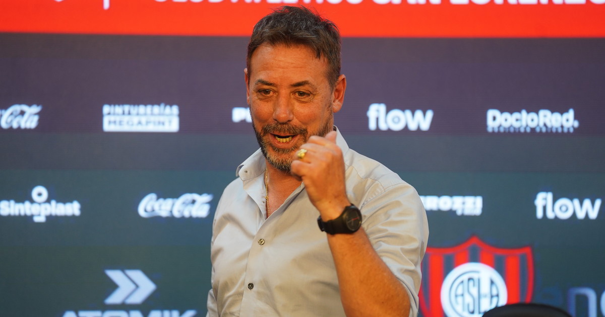 San Lorenzo tiene nuevo presidente provisorio: Costantino le ganó la pulseada a Lammens en una Asamblea a pura rosca