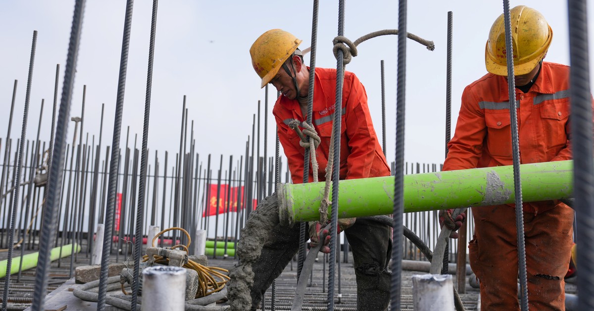 Inflación planchada y el doble de hipotecarios: los puntos que mira el Gobierno para mejorar el acceso a la vivienda de clase media Inflación planchada y el doble de hipotecarios: los puntos que mira el Gobierno para mejorar el acceso a la vivienda de clase media