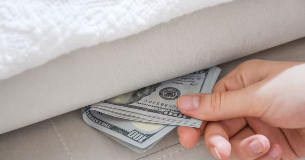 Inocencia fiscal: reunión clave entre los bancos, ARCA y el Central para apurar la salida de los «dólares del colchón»