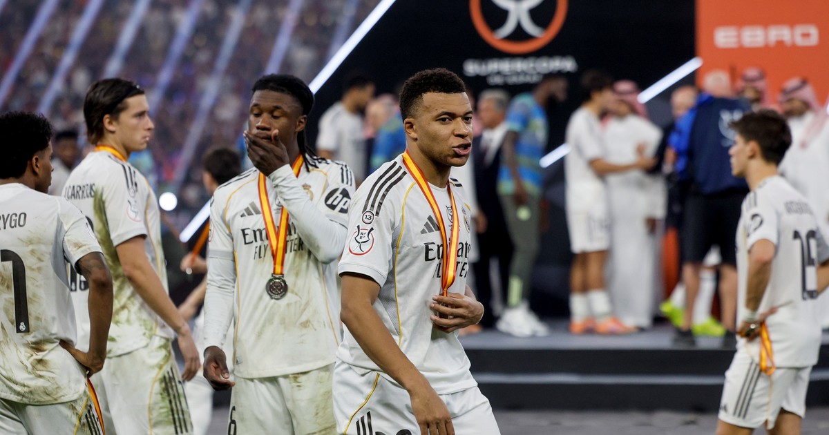 Rebelión en el vestuario, la verdad detrás de la salida de Xabi Alonso del Real Madrid: ¿lo echaron Vinicius y Mbappé?