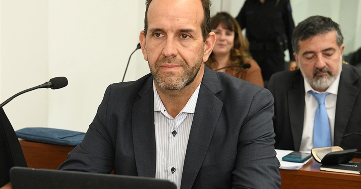 Luego de 20 años, condenaron a 5 años de prisión al ex presidente del Banco General de Negocios Carlos Rohm por el desvío de fondos