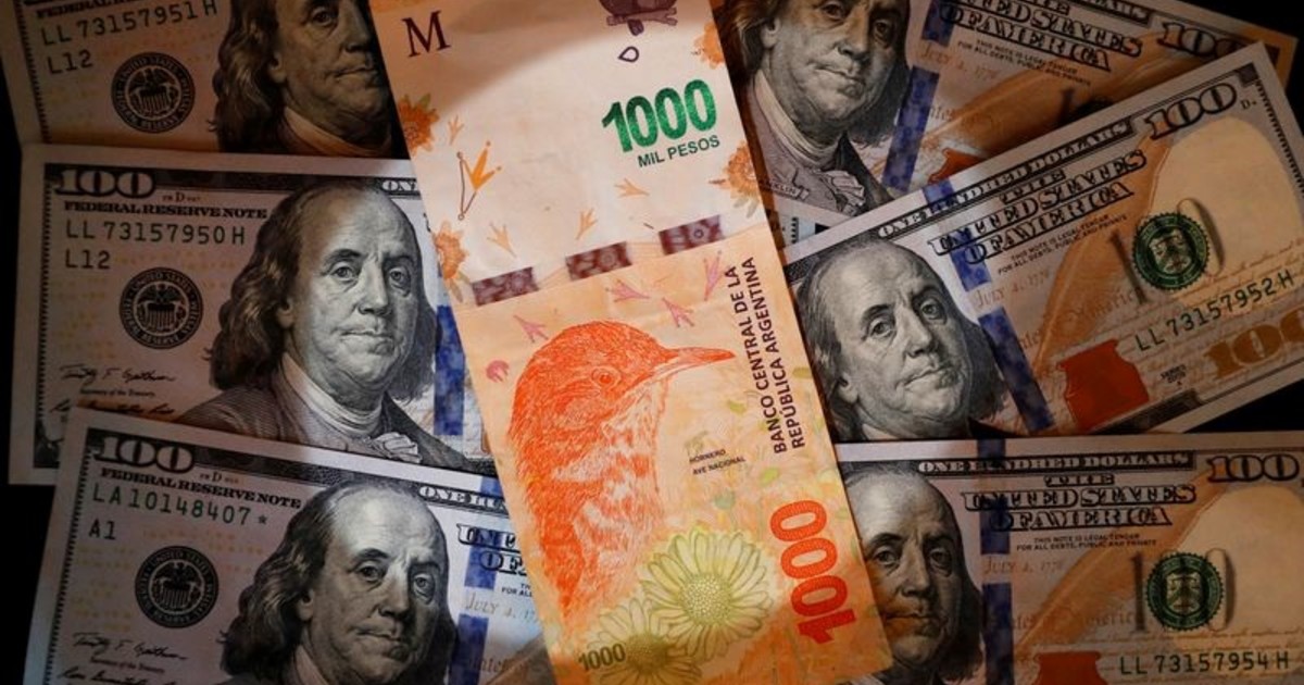 Los ahorristas apuestan a las tasas altas y al dólar quieto: ¿el carry trade llegó para quedarse?