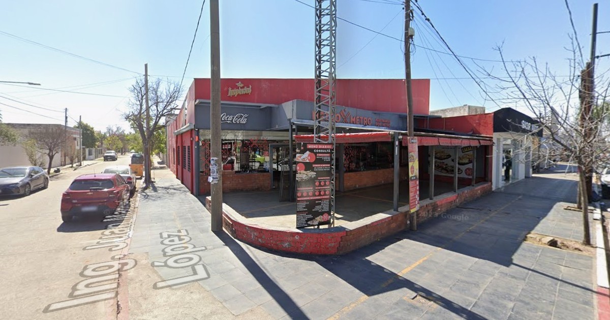 Dos trapitos se agarraron a piñas y terminaron a los tiros dentro de un restaurant: balearon a un policía Dos trapitos se agarraron a piñas y terminaron a los tiros dentro de un restaurant: balearon a un policía