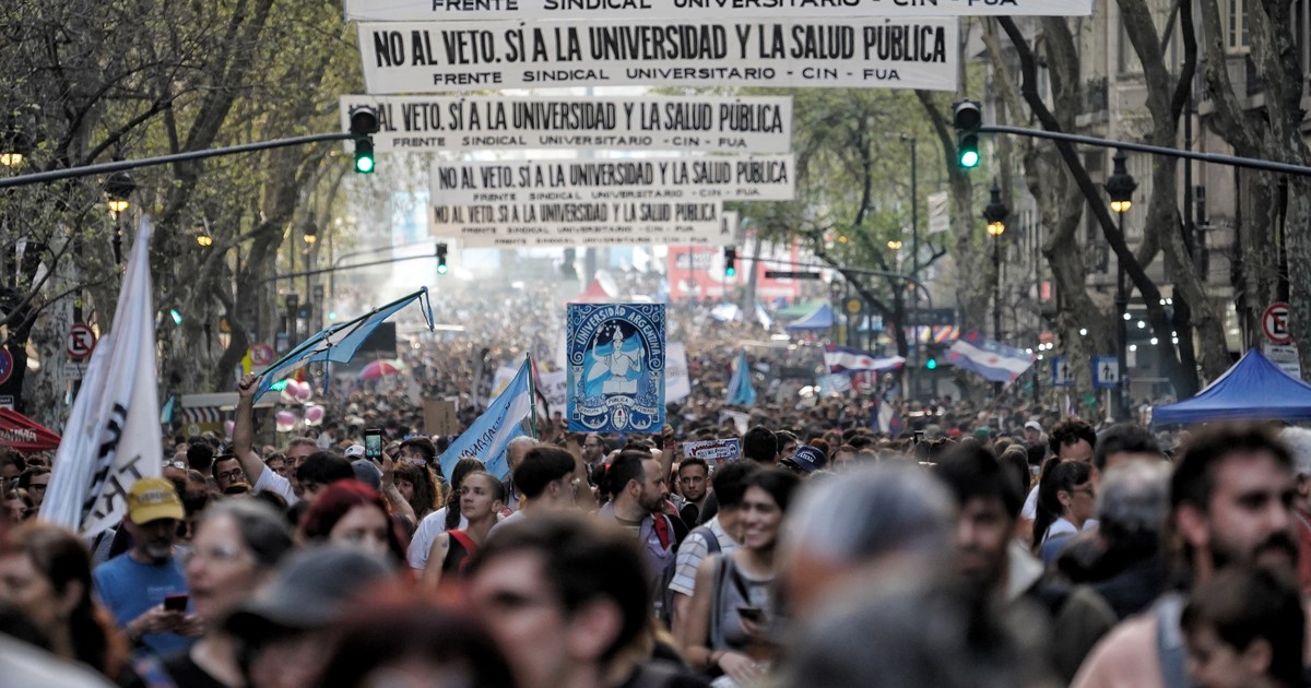 el-gobierno-dice-que-la-marcha-universitaria-esta-«construida-emocionalmente-sobre-una-mentira»-y-cuestiono-que-el-congreso-aprobara-aumentos-a-docentes