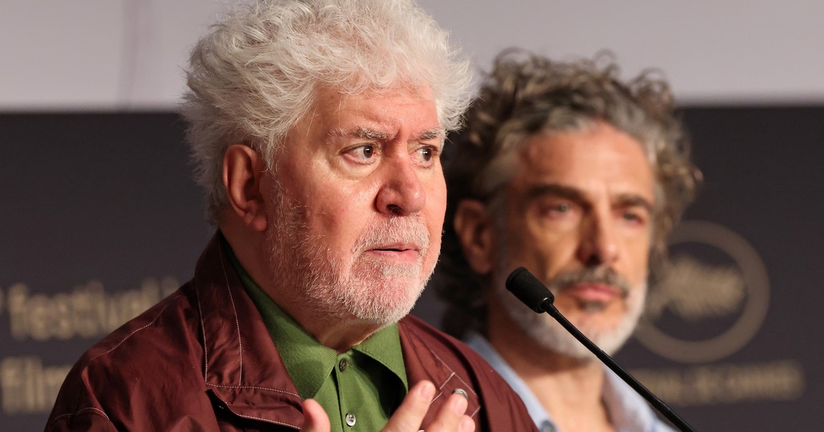 En Cannes, Pedro Almodóvar fue duro: «Estamos obligados a convertirnos en un escudo contra estos monstruos como Trump, Netanyahu o el ruso»