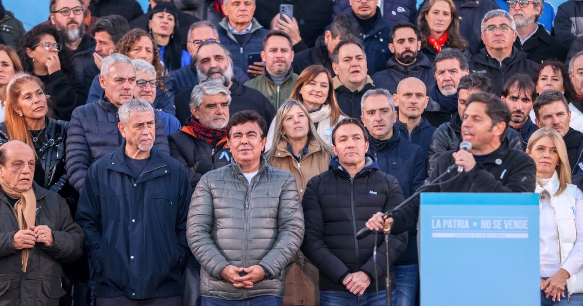 Los intendentes de Kicillof presionan a La Cámpora con la reelección indefinida: «Si el año que vienen quieren ganar, hay que modificar la ley»