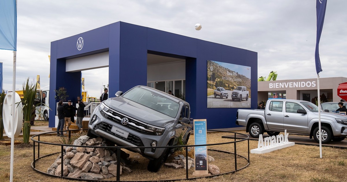 Volkswagen pisó fuerte en Agroactiva: desplegó su gama de pick-ups y pesados