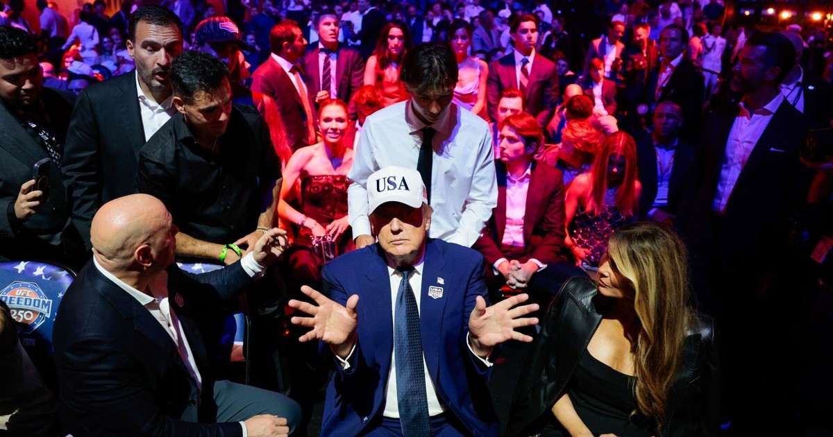 El FBI reveló que frustró un ataque en la gala de UFC que hizo Trump en la Casa Blanca