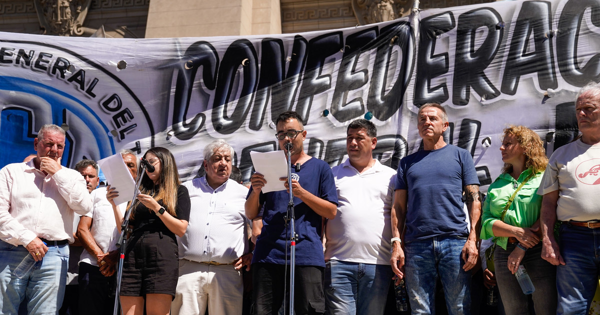 Sin fuerza para un paro general, la CGT discute protestas escalonadas contra la reforma laboral