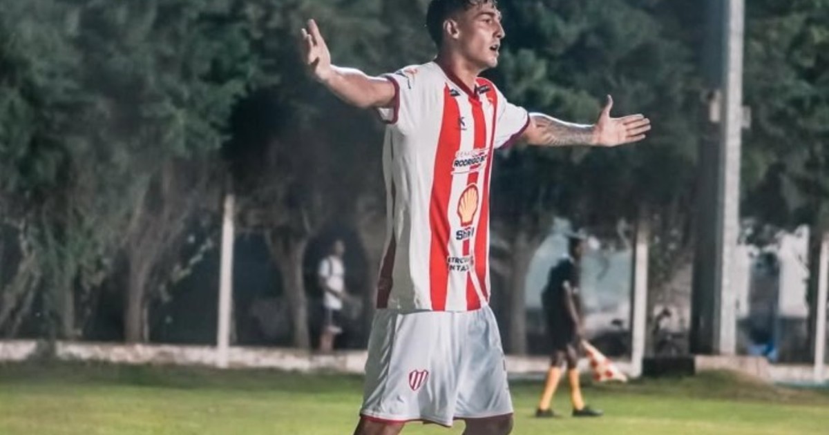 Luto en el fútbol: murió un jugador de 22 años que había sufrido un ACV tras un partido Luto en el fútbol: murió un jugador de 22 años que había sufrido un ACV tras un partido