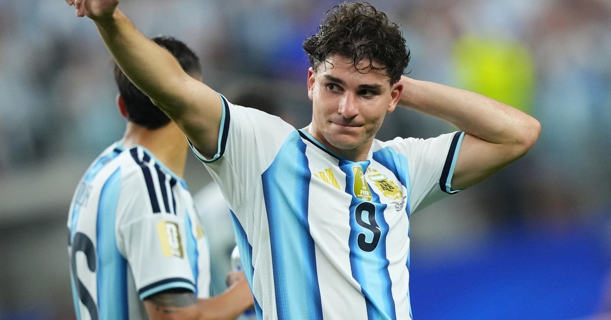 Julián Alvarez rompe el silencio en medio del Mundial y presiona para salir del Atlético de Simeone: «Creo que lo mejor para todos es un traspaso, quiero cumplir mi sueño”
