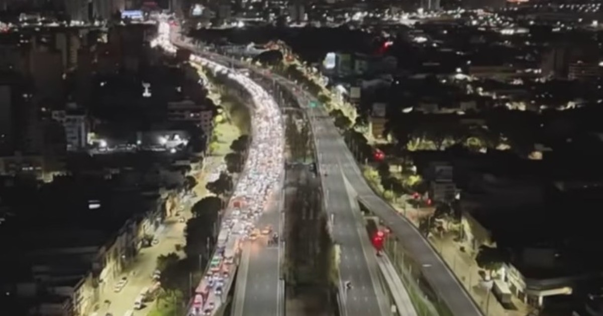 Tiros en la Autopista 9 de Julio Sur: murió un hombre en un presunto intento de robo de una moto