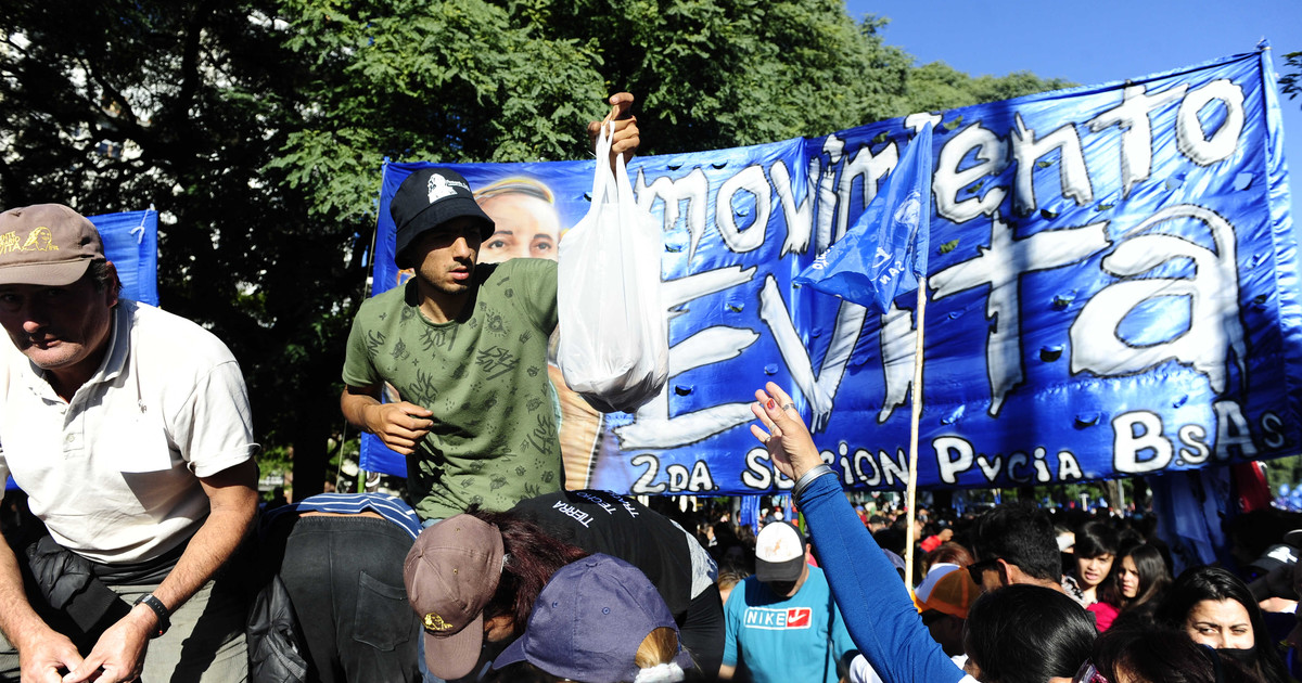 «Una trinchera de división»: ahora el Movimiento Evita salió a cruzar a Máximo Kirchner por su acto en Parque Lezama