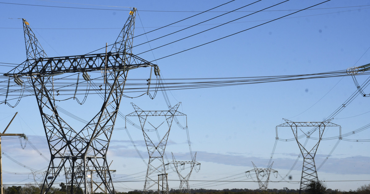 El dueño de FATE, Genneia y otras 3 empresas se adjudican el negocio de almacenamiento de energía por US$ 750 millones El dueño de FATE, Genneia y otras 3 empresas se adjudican el negocio de almacenamiento de energía por US$ 750 millones