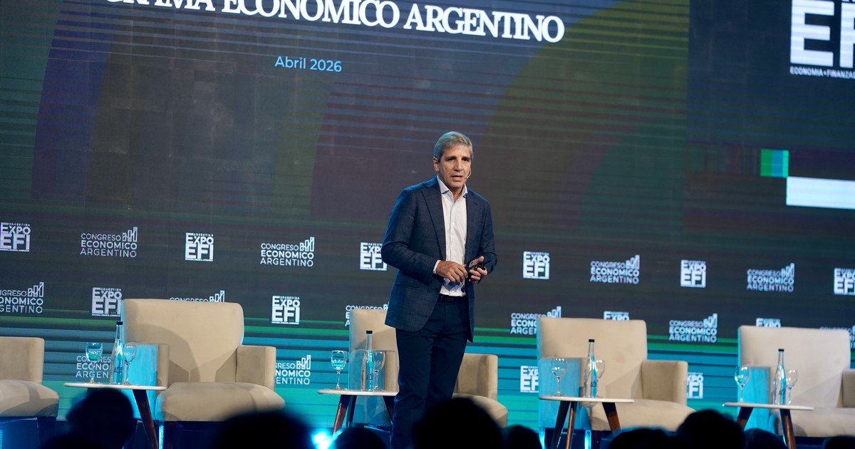 El Gobierno anunció un acuerdo con tres bancos que le prestarán US$ 3.200 millones para pagar los bonos El Gobierno anunció un acuerdo con tres bancos que le prestarán US$ 3.200 millones para pagar los bonos