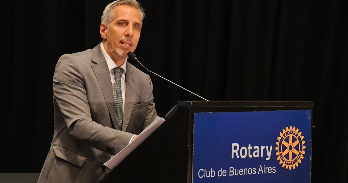 Vialidad: para la fiscalía, un cálculo extraoficial sube el monto del decomiso a Cristina y los condenados a 897.851.557.131 pesos Vialidad: para la fiscalía, un cálculo extraoficial sube el monto del decomiso a Cristina y los condenados a 897.851.557.131 pesos