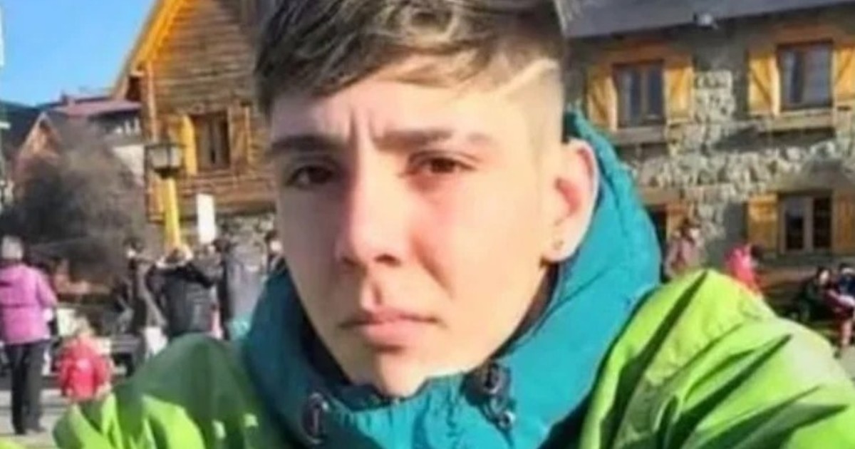 Dos primos detenidos, un par de tiros en la cabeza y un cuerpo enterrado en el campo: qué se sabe sobre el crimen de Gastón Montenegro en Santa Fe Dos primos detenidos, un par de tiros en la cabeza y un cuerpo enterrado en el campo: qué se sabe sobre el crimen de Gastón Montenegro en Santa Fe