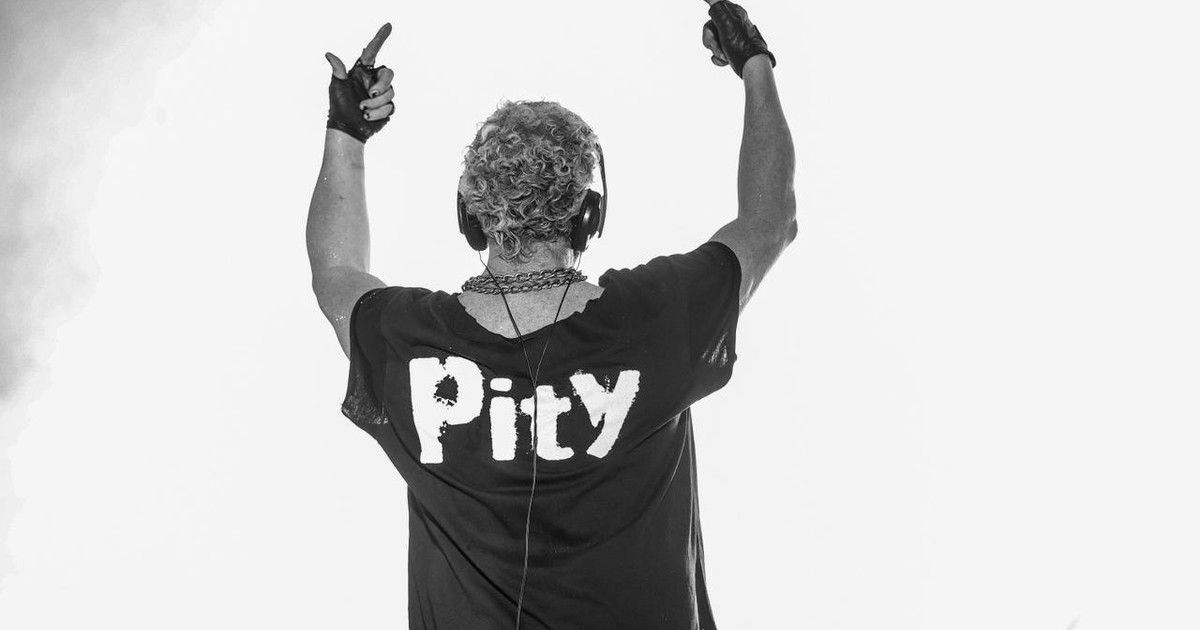 «Lo maté porque era él o yo»: a ocho años del brutal crimen por el que «Pity» Álvarez finalmente irá a juicio «Lo maté porque era él o yo»: a ocho años del brutal crimen por el que «Pity» Álvarez finalmente irá a juicio