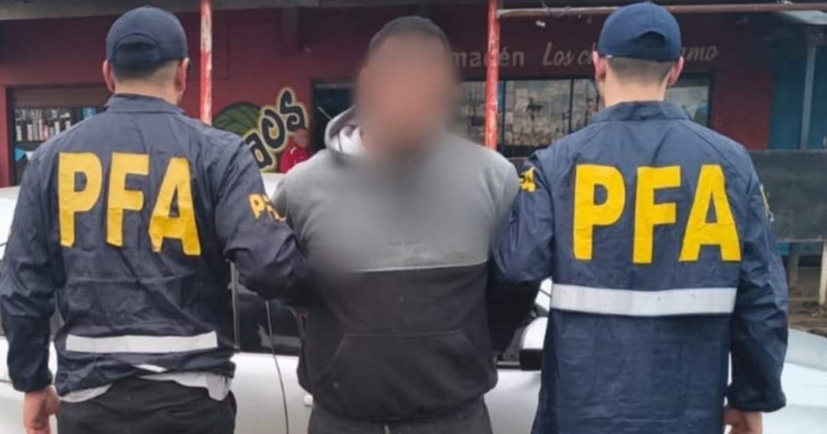 Detienen a un hombre que abusó de menores durante una década: les regalaba caramelos a chicos del barrio Detienen a un hombre que abusó de menores durante una década: les regalaba caramelos a chicos del barrio