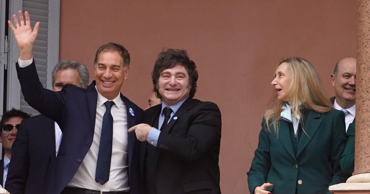 El Gobierno busca destrabar la reforma electoral, entre la desconfianza de los gobernadores y los tironeos con el PRO El Gobierno busca destrabar la reforma electoral, entre la desconfianza de los gobernadores y los tironeos con el PRO