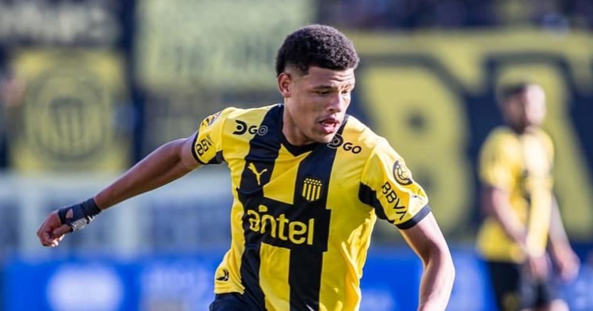 Murió Bruno Bentancor, el futbolista uruguayo de 22 años, surgido en Peñarol, que hace días fue señalado por llevarse ropa de Riestra Murió Bruno Bentancor, el futbolista uruguayo de 22 años, surgido en Peñarol, que hace días fue señalado por llevarse ropa de Riestra