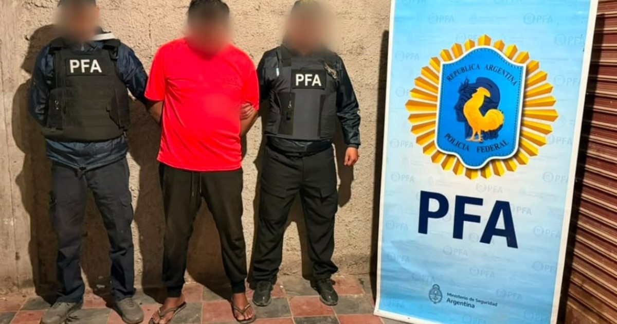Detuvieron en Jujuy al hombre que sembró pánico con una amenaza de bomba a la Embajada de Estados Unidos Detuvieron en Jujuy al hombre que sembró pánico con una amenaza de bomba a la Embajada de Estados Unidos