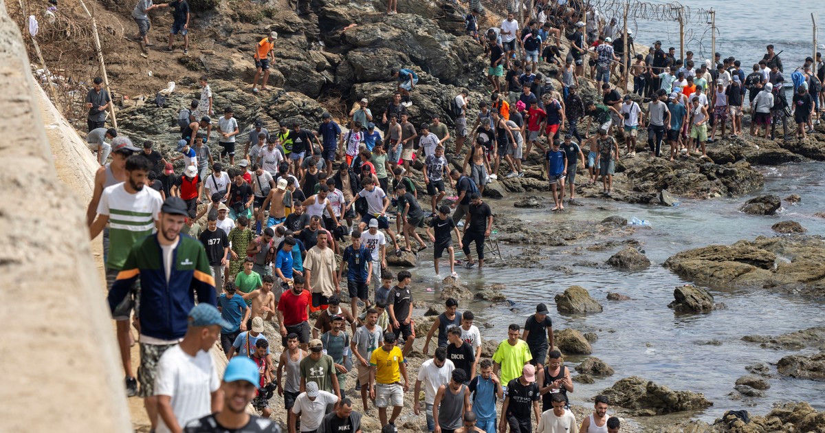Un nuevo informe eleva a 141 los muertos por el cruce masivo a Ceuta desde Marruecos