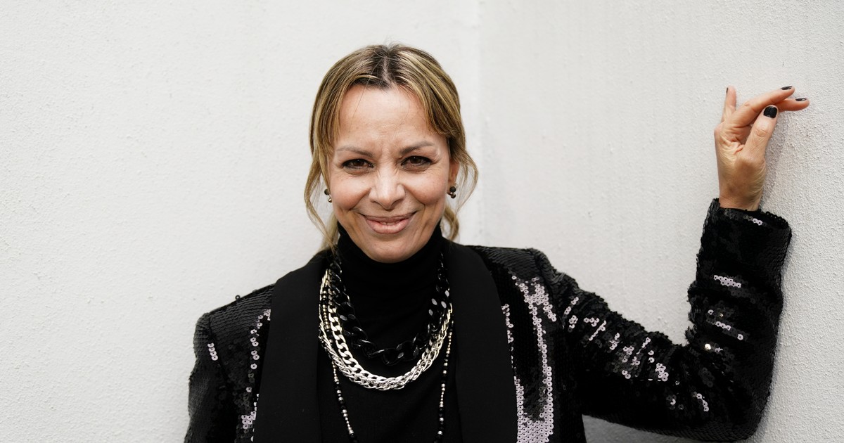 Cecilia “Caramelito” Carrizo, a 30 años del boom, el recuerdo de su hermano Martín, la reedición de sus canciones y por qué dejó la tele para priorizar la familia